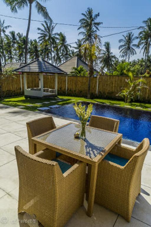 Kubu Indah Dive & Spa Resort Туламбен Экстерьер фото